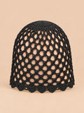 Cappello da donna traforato, elegante e leggero, colore nero, vista frontale nella foto del prodotto