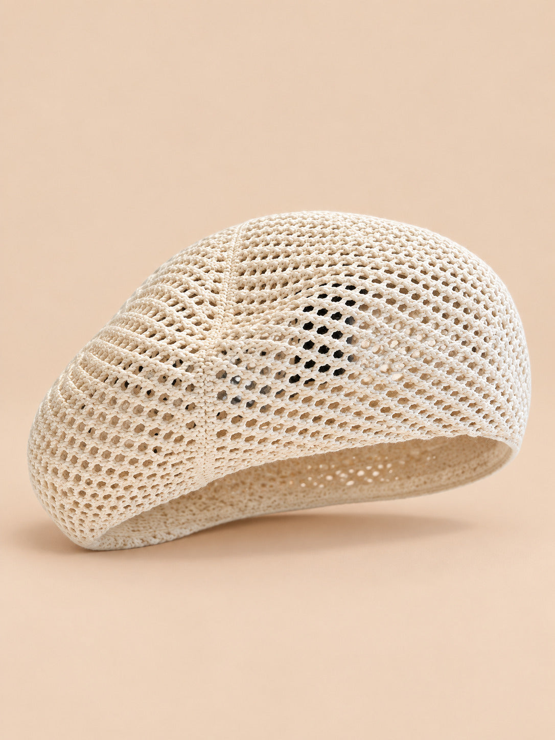 Basco fascinator a rete all’uncinetto, stile francese, colore crema, vista frontale