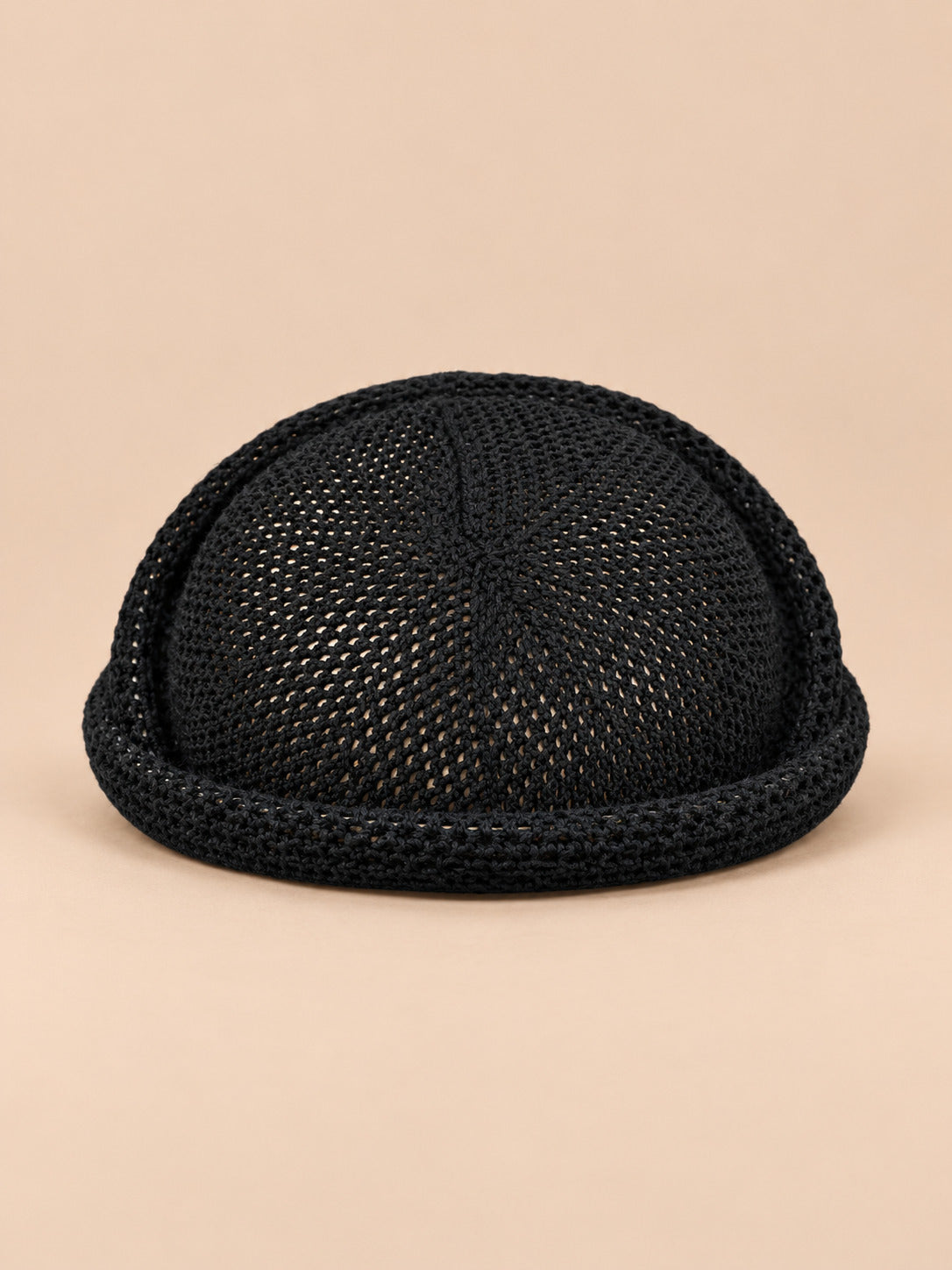 Basco fascinator a rete all’uncinetto, stile francese, colore nero, vista frontale