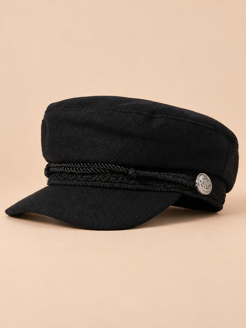 Cappello da marinaio a otto spicchi, stile capitano, colore nero, vista di tre quarti