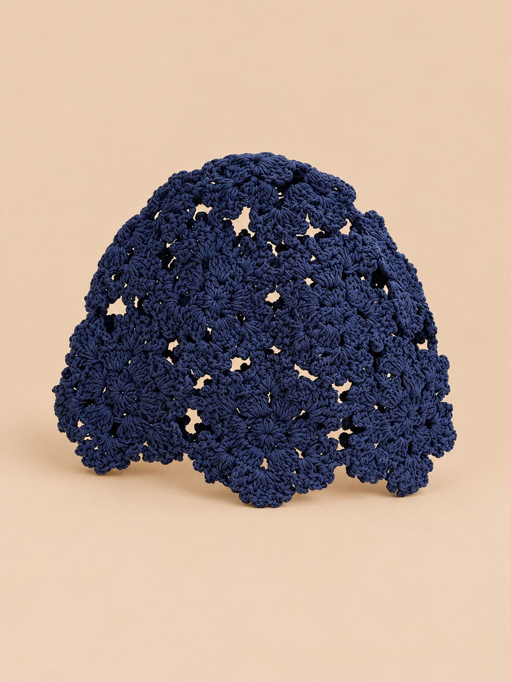 Basco da donna in pizzo di cotone traforato a fiori, colore blu navy, vista frontale
