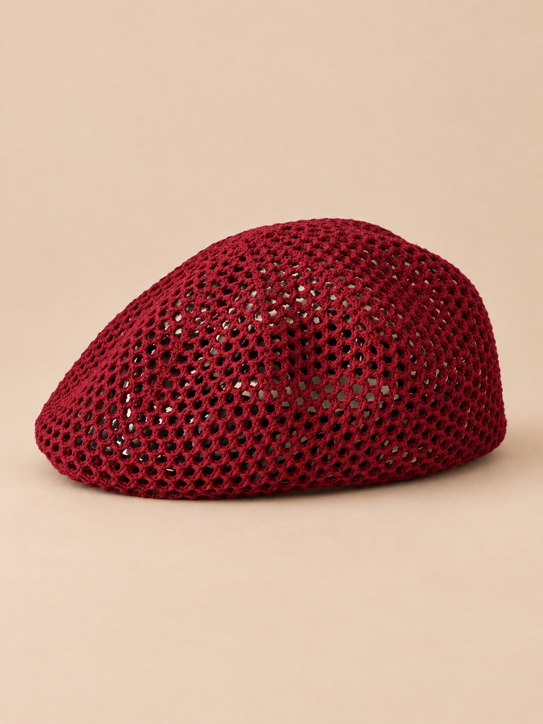 Basco da donna a rete traforato, stile fascinator rétro, colore vinaccia, vista frontale