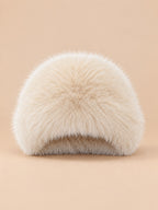 Cappello da pescatore da donna in pelliccia sintetica spessa, colore beige, vista frontale