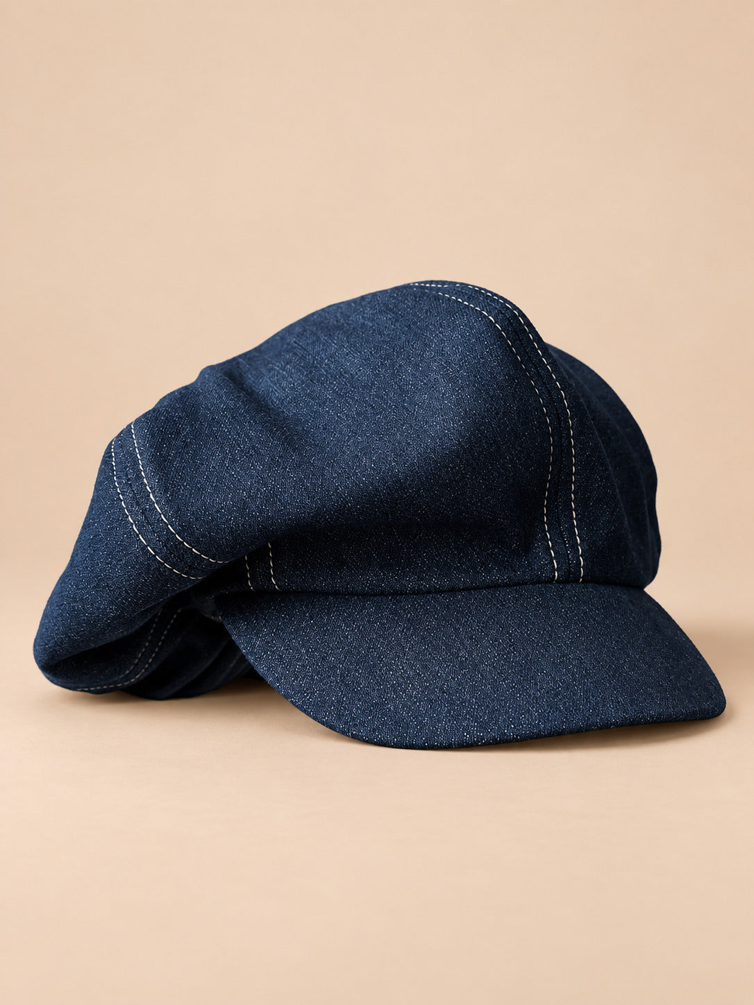 Cappello gavroche in cotone pied-de-poule, stile vintage, colore argento, vista frontale