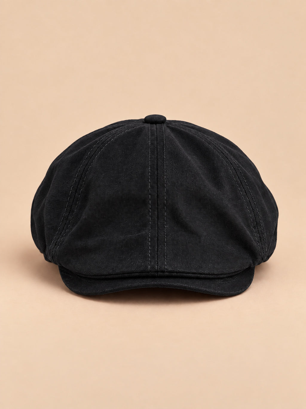 Cappello gavroche piatto vintage, stile britannico, colore nero, vista frontale nella foto del prodotto