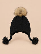 Set berretto e sciarpa da bambino con pompon in pelliccia, colore nero, vista frontale