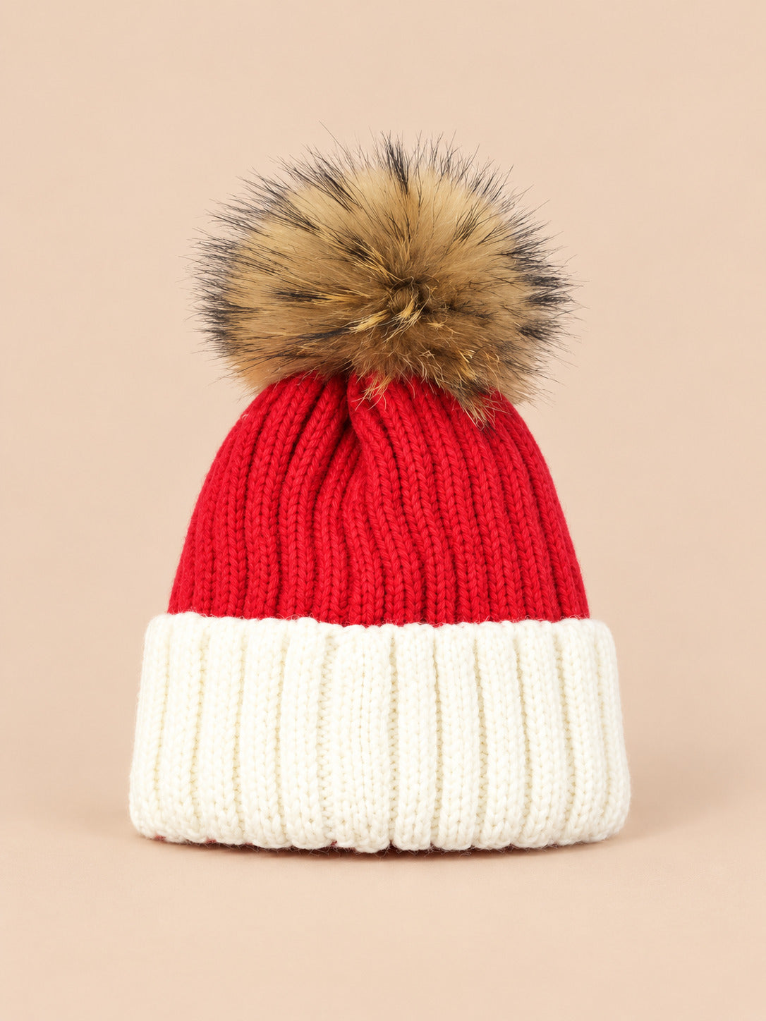 Set berretto e sciarpa da bambino con pompon in pelliccia, colore rosso, vista frontale