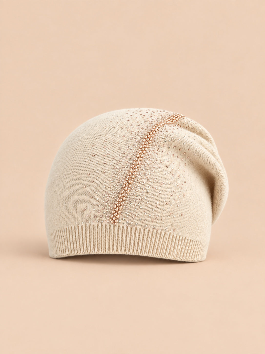 Berretto con strass in misto lana a doppio strato, colore beige, ENJOYFUR, vista frontale