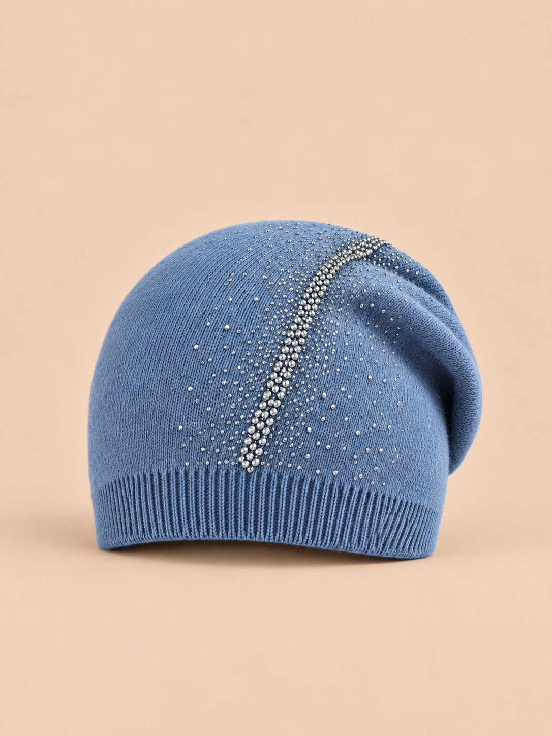 Berretto con strass in misto lana a doppio strato, colore blu, ENJOYFUR, vista frontale