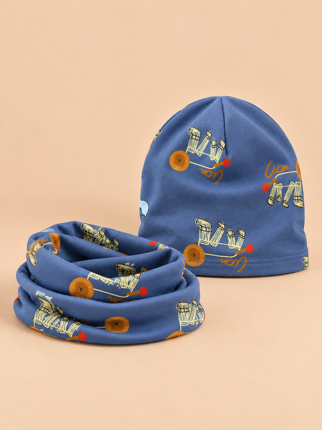 Set berretto e sciarpa da bambino con leoni, variante leone blu lago, vista frontale
