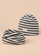 Set berretto e sciarpa da bambino a righe, variante righe grigio e bianco, vista frontale