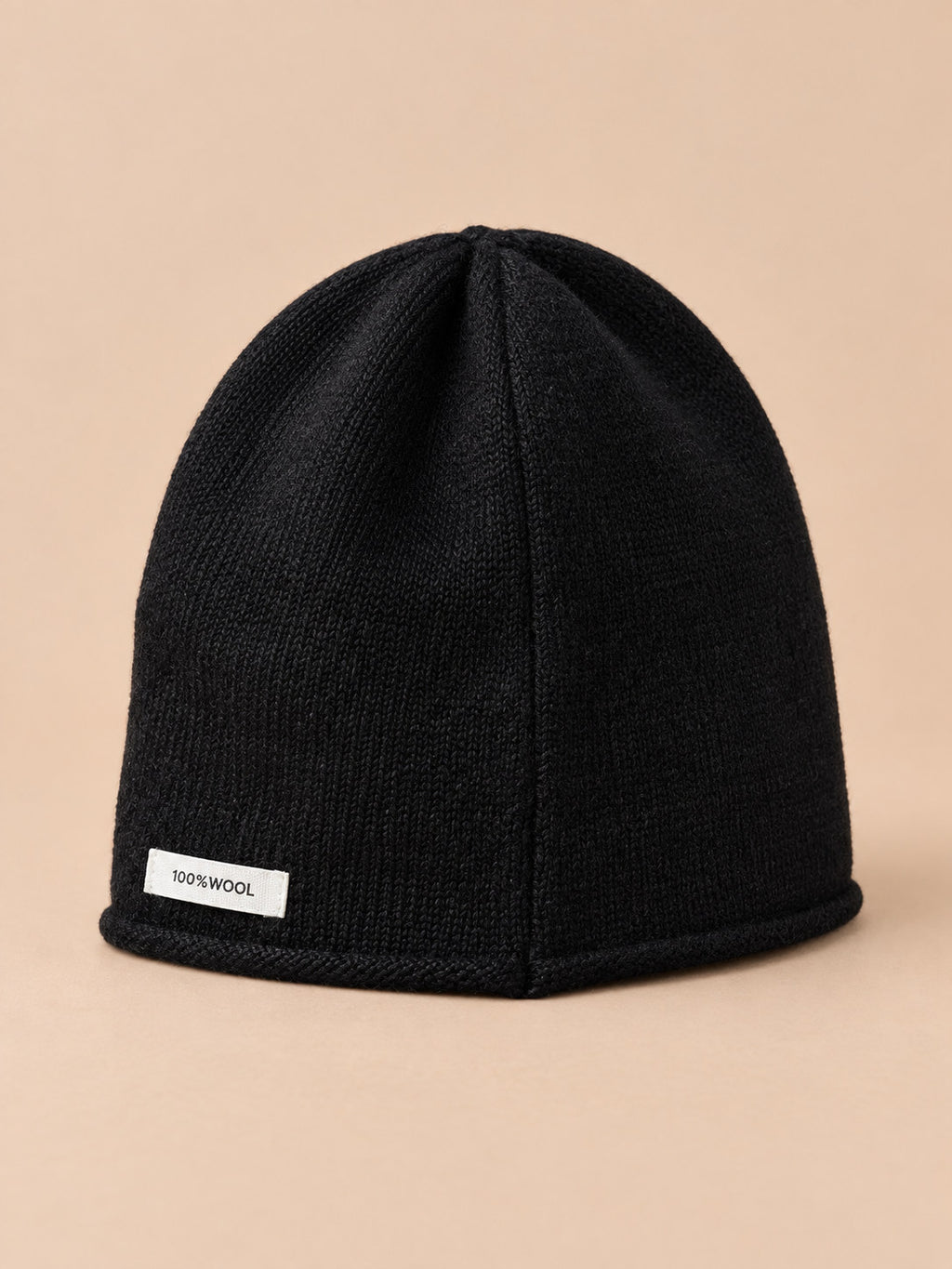Set berretto e sciarpa con apertura da donna, stile coreano, colore nero, vista di tre quarti