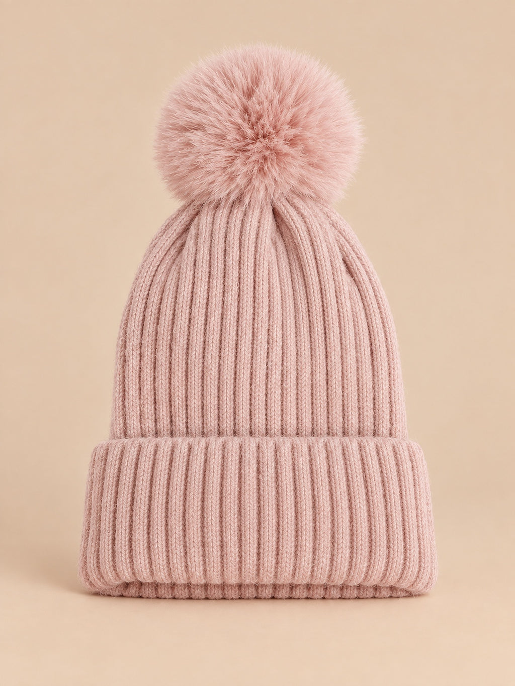 Berretto da sci in maglia con grande pompon soffice, senza logo, colore rosa, vista frontale