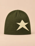 Berretto hip-hop vintage con stella, stile streetwear, colori verde e beige, vista frontale