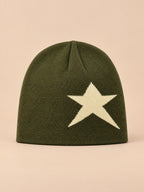 Berretto hip-hop vintage con stella, stile streetwear, colori verde e beige, vista frontale