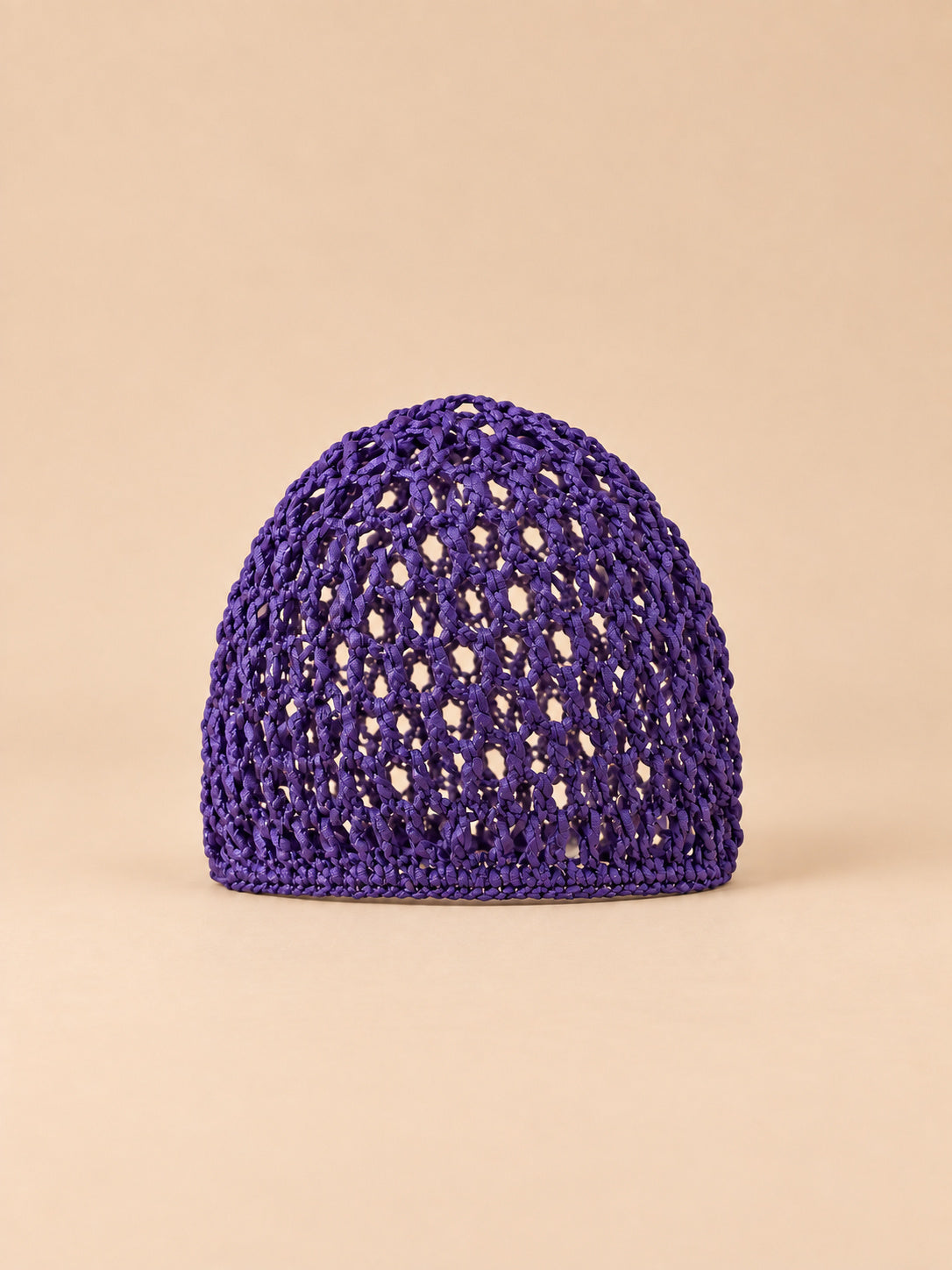 Turbante a rete traforato, elasticizzato e confortevole, colore viola, vista frontale