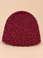 Turbante da donna a rete a coste – 6 colori, colore bordeaux, vista frontale, su sfondo color sabbia e pesca